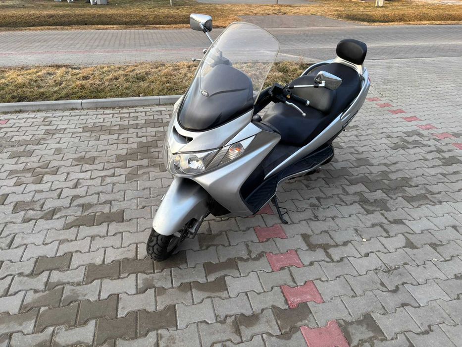 Suzuki Burgman AN400