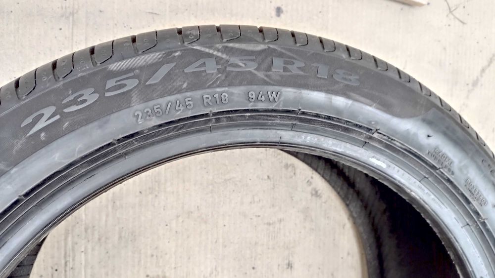 шини 235/45R18  99%. 23-24р. Pirelli