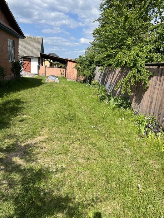 Продається будинок у мальовничому селі