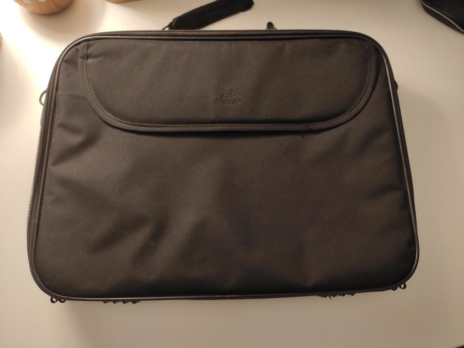 Laptop DELL Inspiron 3537