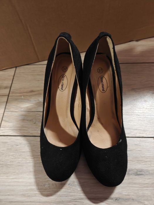 Buty Szpilki rozm 37