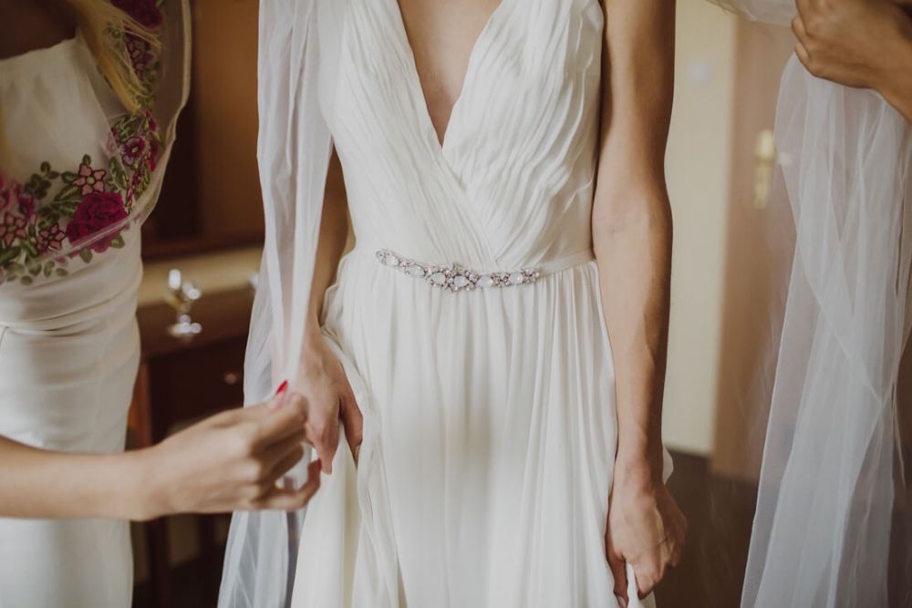 Viola Piekut Jedwabna suknia ślubna -z rozcięciem XS