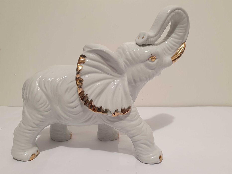 Duża ladna figurka słoń porcelana biały 22.5x 26x 11cm