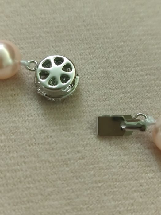 Perły naszyjnik róż _styl old money