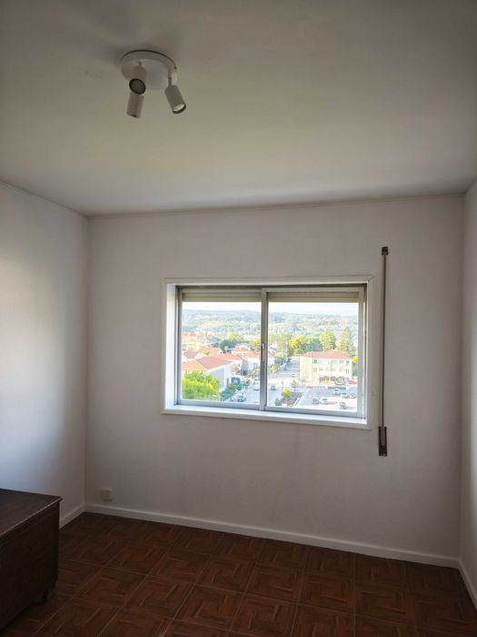 Apartamento T1+1 em Santo Tirso