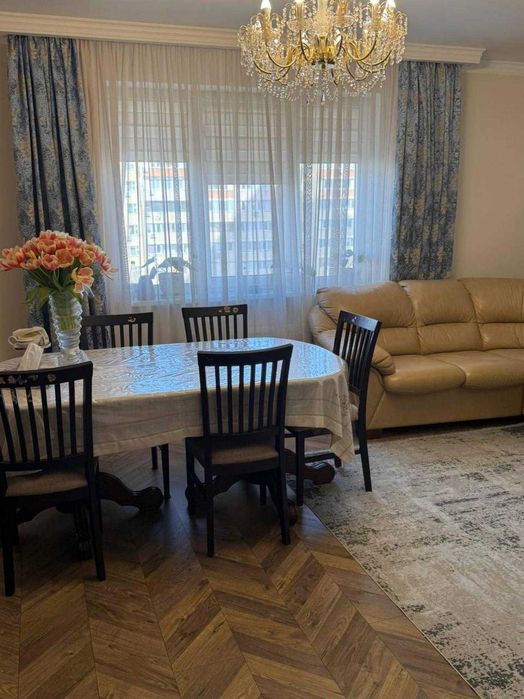 3к в Кадорр на Сахарова, 132 м2 з ремонтом