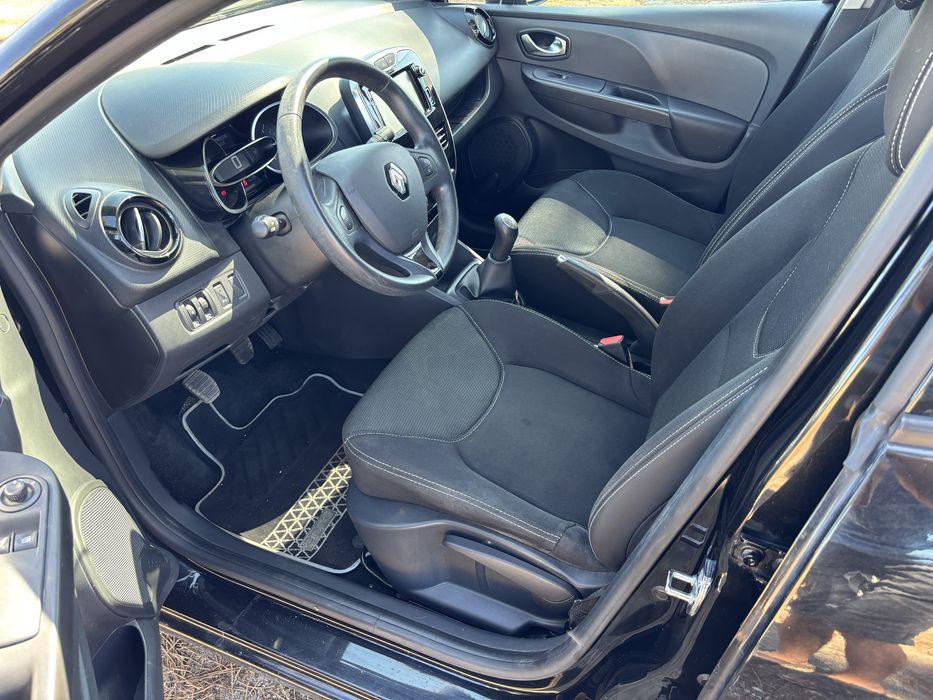 Renault Clio Sport Tourer 1.5dci