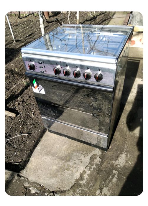 Газова пічь Indesit