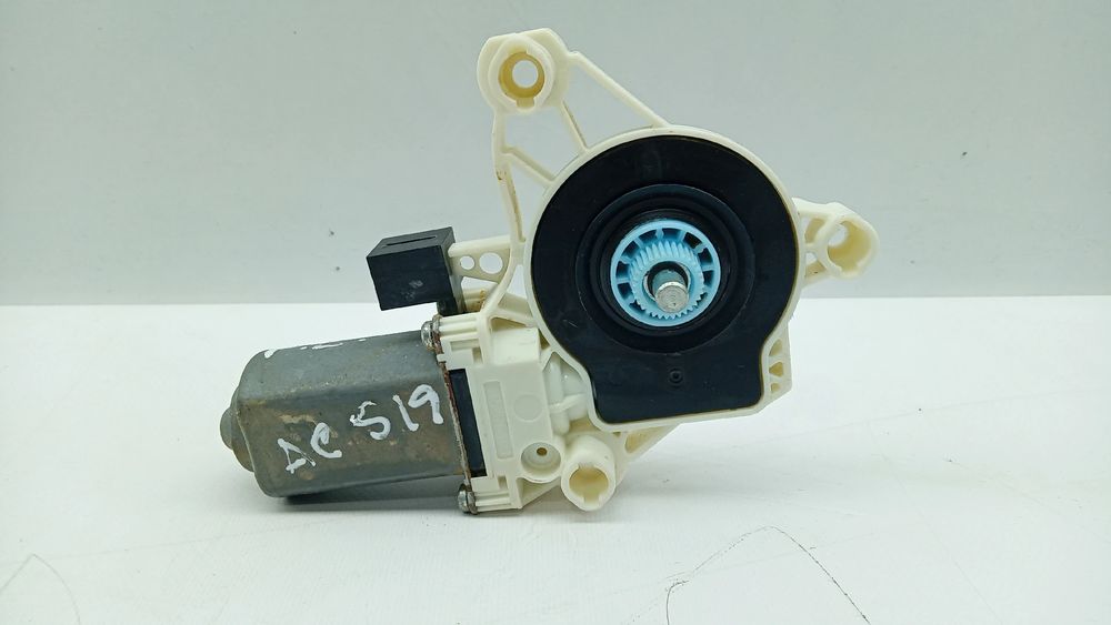 Motor vidro frente esquerdo AUDI Q5 Sportback (FYT)