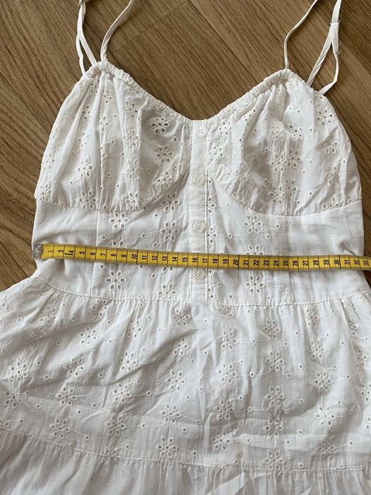 Коротка біла сукня/сарафан