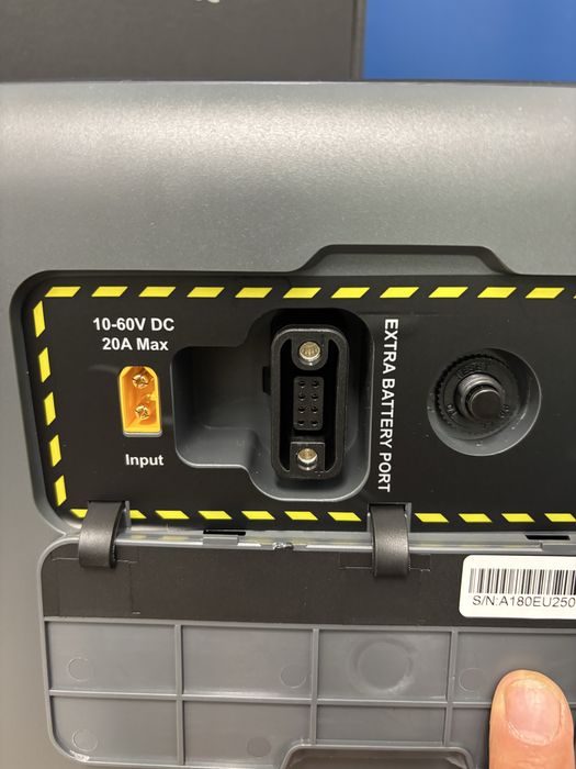 Зарядна станція Oscal 1800w