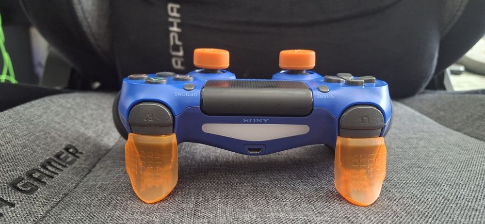 Comando Original PS4 DualShock 4 + Acessórios | Como Novo!64550292596482122