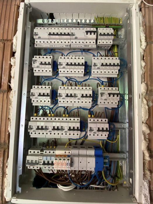 ELEKTRYK- Instalacje Elektryczne, Fotowolkaika, Monitoring, Awarie