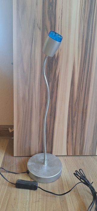 Lampka LED biurkowa