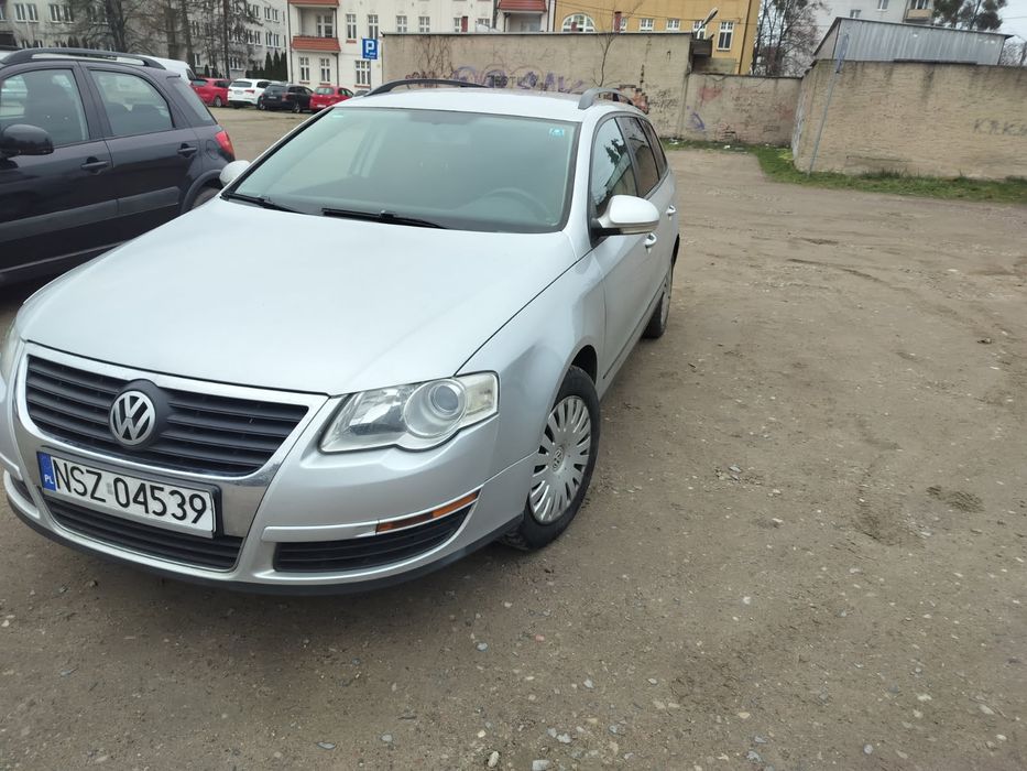 Sprzedam Volkswagen Passat w dobrym stanie technicznym i wizualnym
