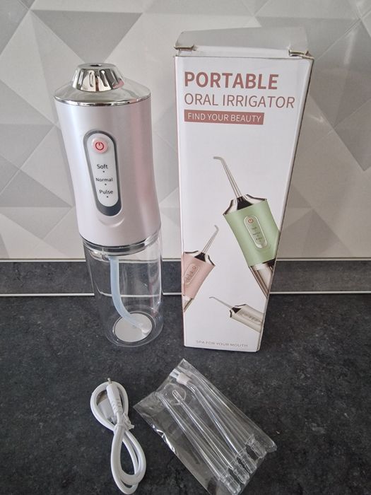 Ирригатор иригатор электическая зубная щетка