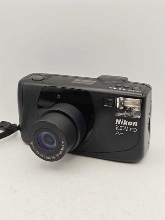 Aparat Nicon Zoom 310 AF