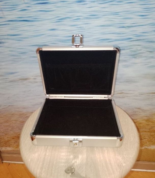 Фyтляр для подарунків