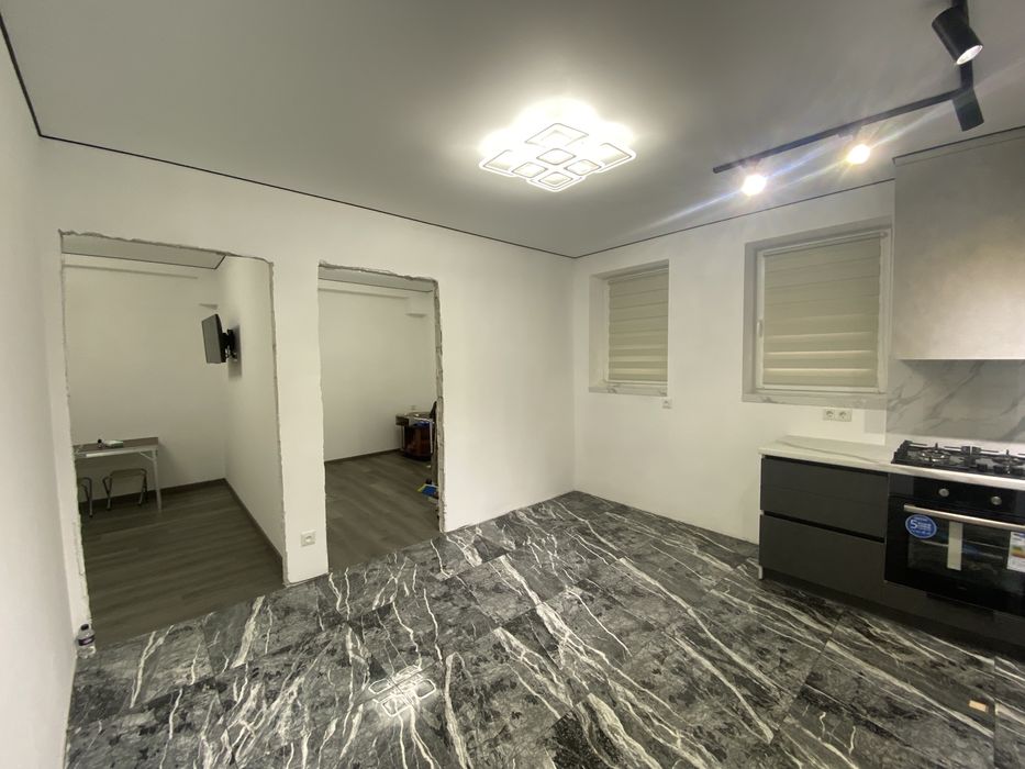 Продаж 2к квартири на вул. Братів Мисулів.