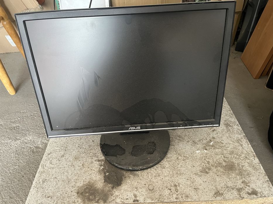 Monitor zepsuty na części Asus