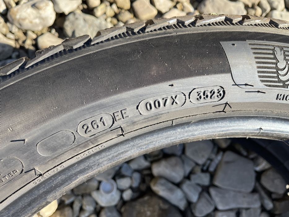 Michelin Pilot Alpin 5 SUV 285/40 R22 Зима 2023 Комплект 4шт