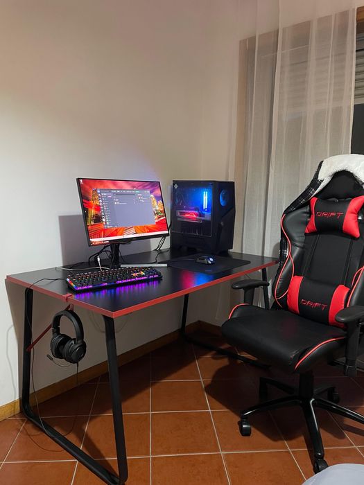 Setup Gaming Completo - Ryzen 7 7800X3D + RX 7800 XT + Monitor 240Hz