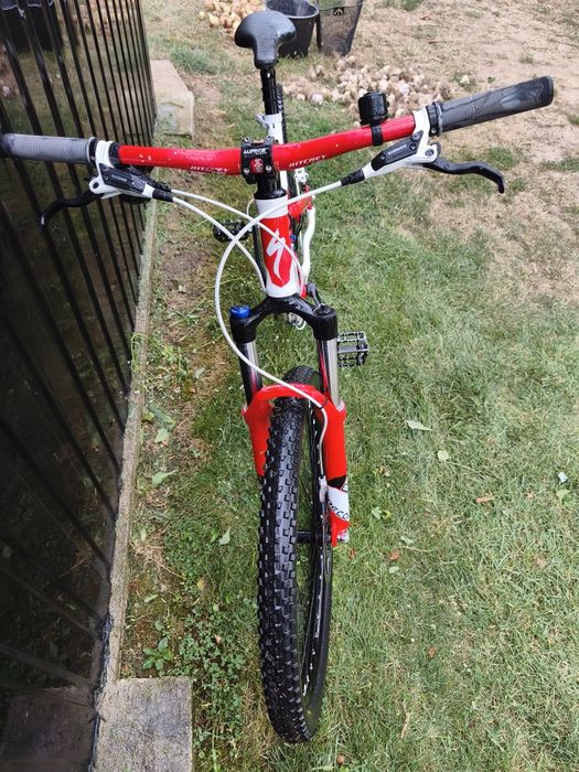 Specialized Camber full MTB