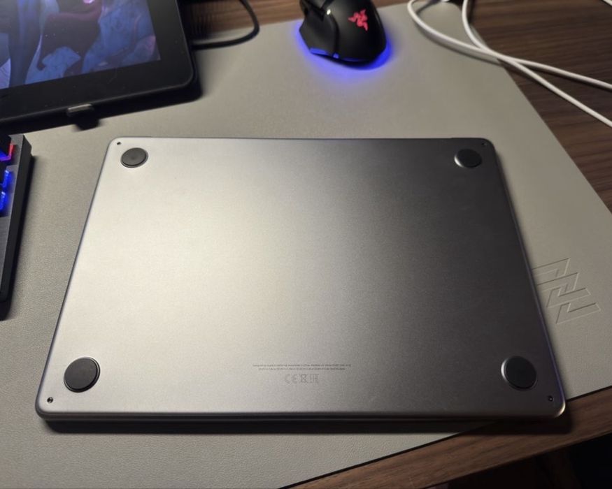 Macbook Air | M2 | 16GB Ram | 512GB | 14’