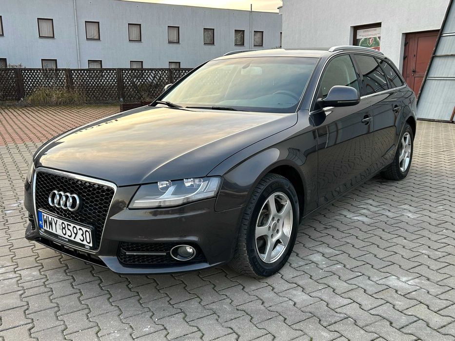 Audi A4 B8 Avant*2.0T**