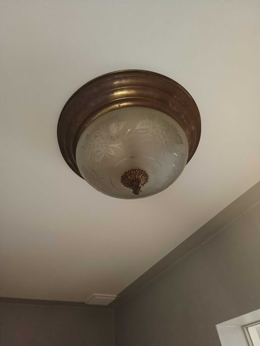 Aplique tecto vidro lapidado e latão