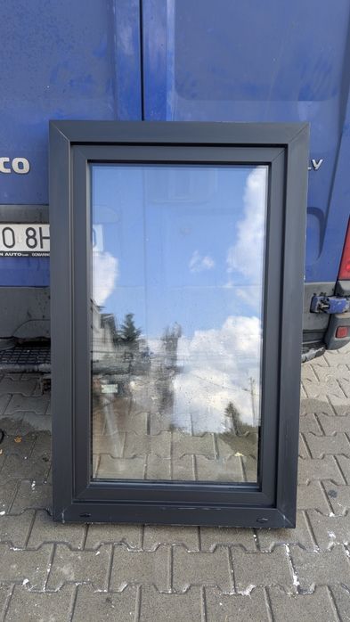 KR HAUS okna 86x139 5 sztuk czarne 3 szybowe używane okna drzwi POZNAŃ