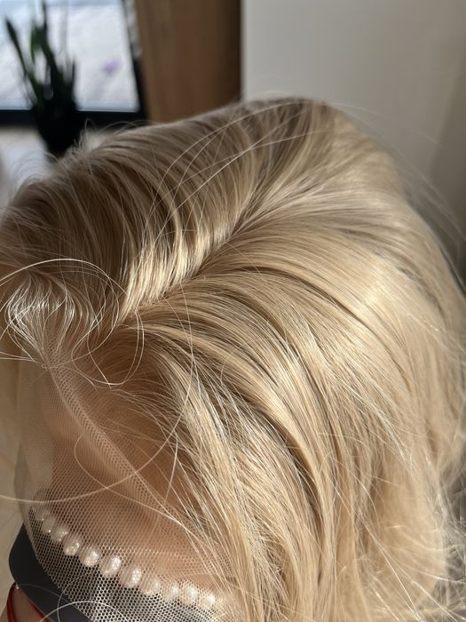 Długie włosy, peruka falowana blond bezowy/popiel