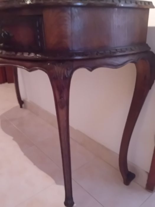 Toucador Antigo muito bem estimado