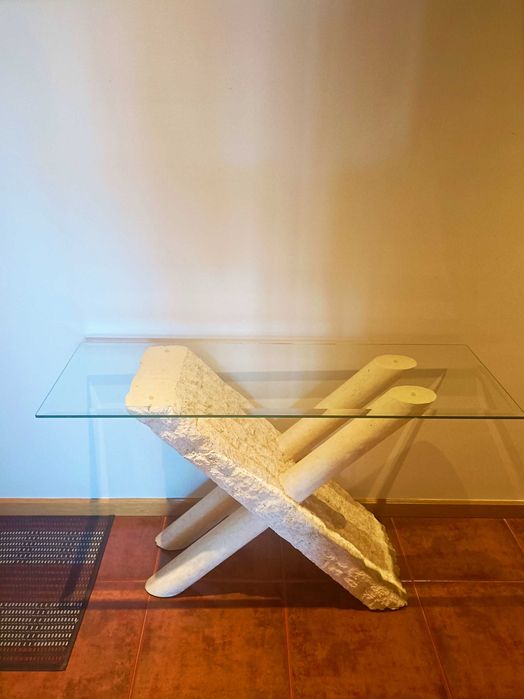 Aparador contemporâneo