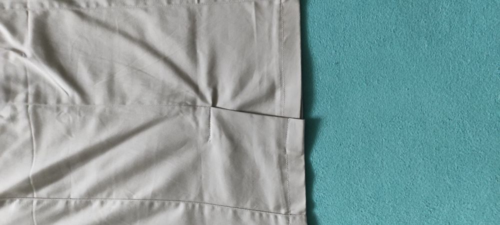 Beżowa spódnica do kolan rozmiar 38