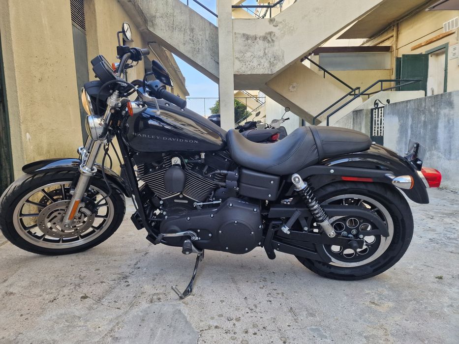 Harley-Davidson FXDXI Dyna Super Glide Sport | Final de 2005 | 12.062 km | 1 Dono