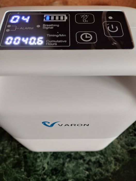 Портативный кислородный концентратор Varon NT-02.