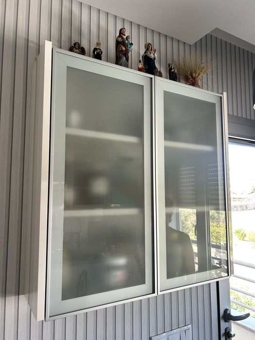 Móvel superior / Vitrine