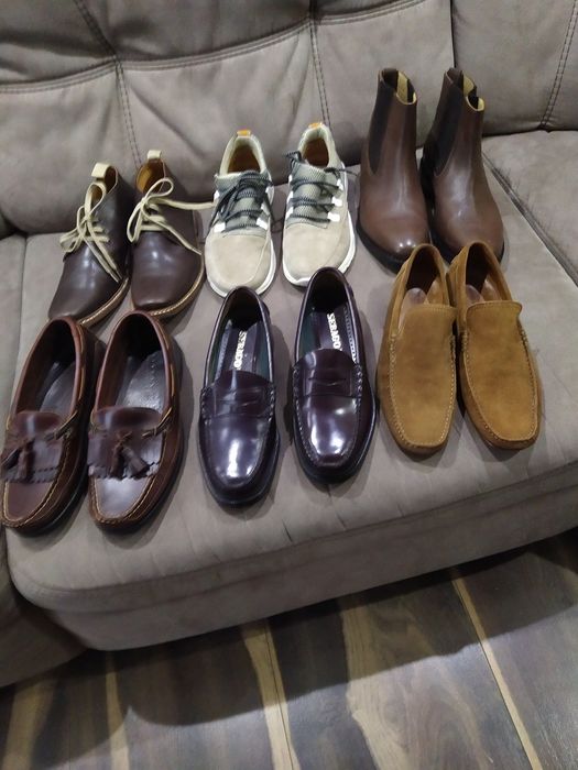 Лофери Sebago  40,5-41 2400нові, лофери Gant 41   900,лофери  Sperry 41-41,5 1800  Casbia італ крос 41-42 4500  черев Джон Вайт 43 1400 челси 41 900гр