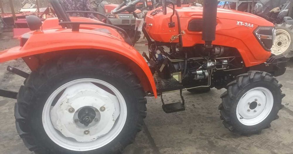 Трактор Сінтай  XINGTAI 244 L