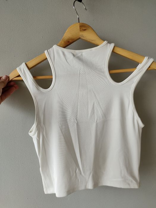 Top / nowy / biały / Pull&Bear / crop top /