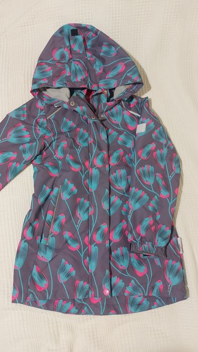 Курточка- вітровка на дівчинку