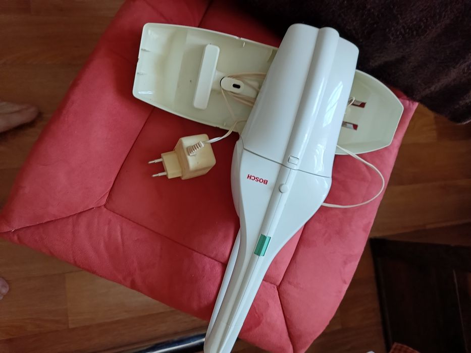 Пылисос ручной для кухни BOSCH