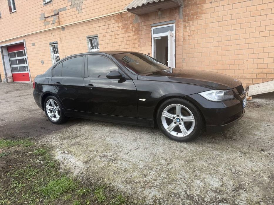Продам BMW E90 газ- бенз