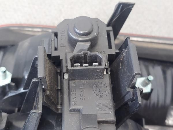 Farolim esquerdo SEAT Leon (1M1)