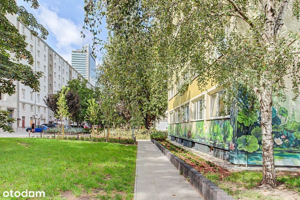 Warszawa, Śródmieście | 27,71 m²  | winda | KW |