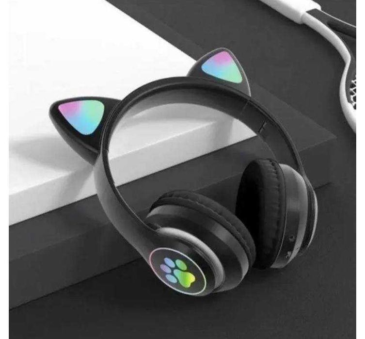 Бездротові навушники