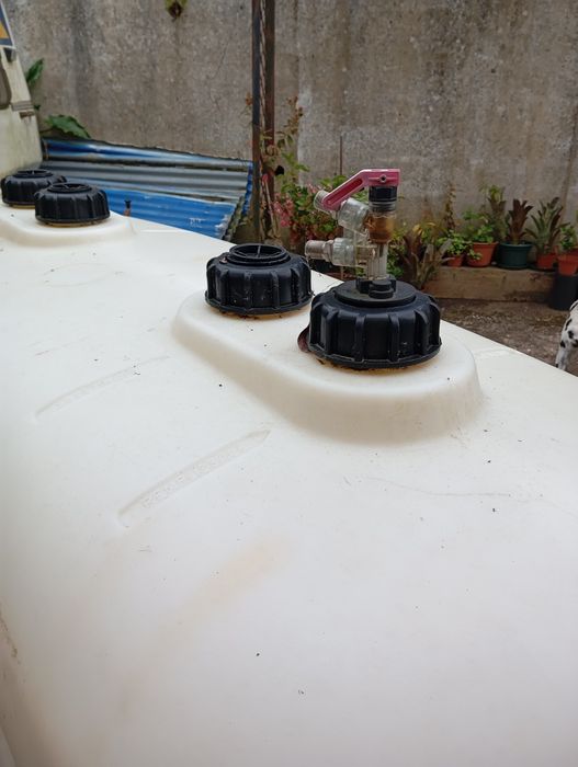 Depósito mil litros