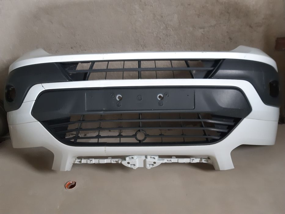 Zderzak Ford Custom