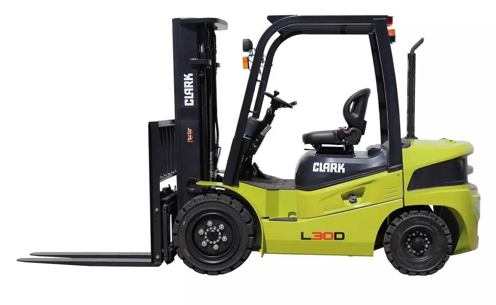 CLARK L 30D НОВИЙ Дизельний  навантажувач , кара , погрузчик